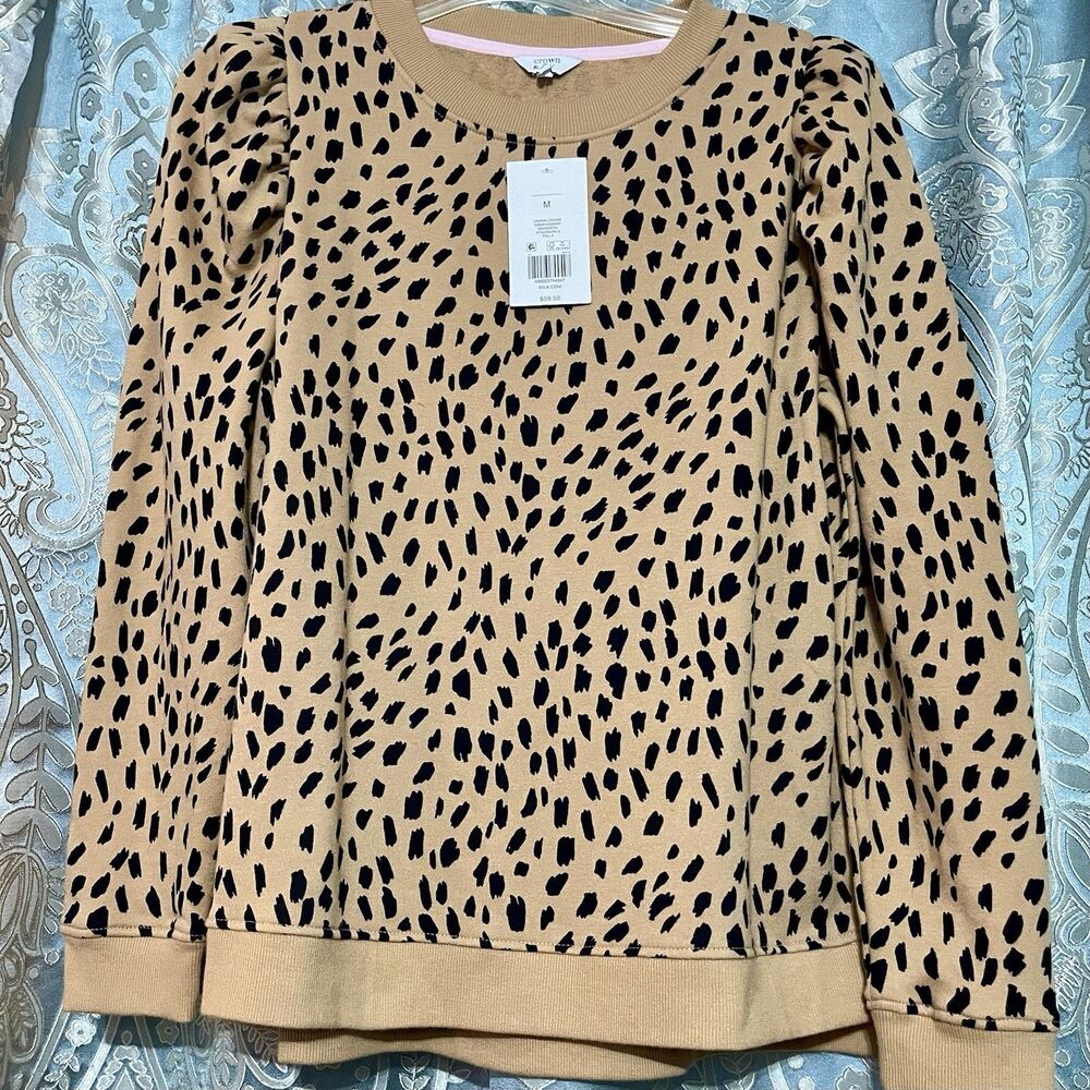 Crown & Ivy Cheetah Print Puff Sleeve Sweatshirt Size Medium NWT Animal Print
